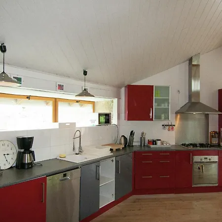 Splendid Estate With Two Heated Pools, Cleaning Included Roussines