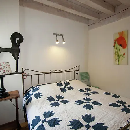 Estate In Roussines Near Golf De La Preze, Cleaning Included Roussines