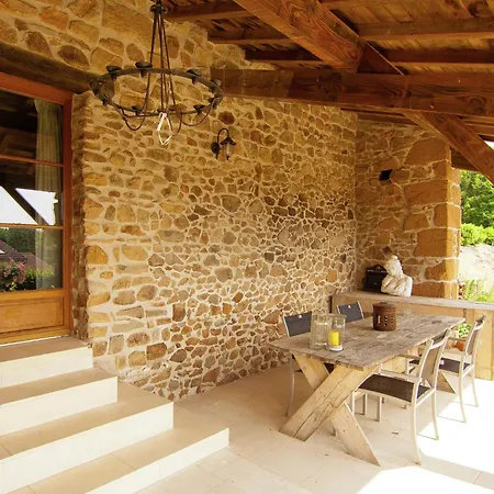 Estate In Roussines Near Golf De La Preze, Cleaning Included *